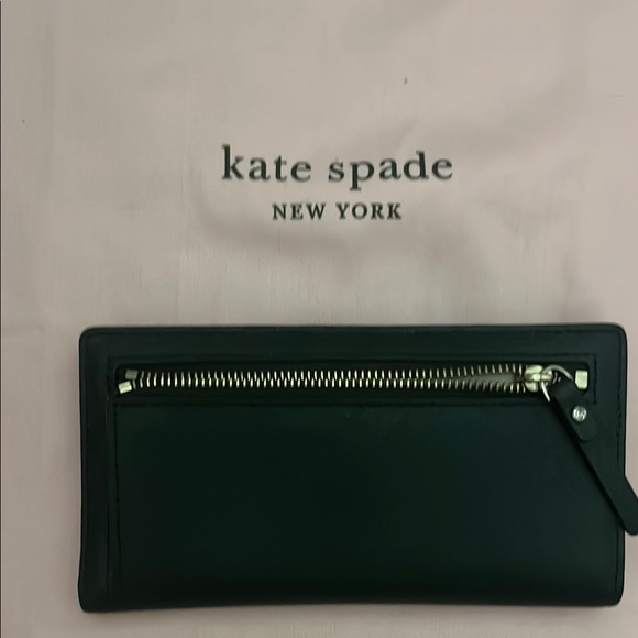 Kate Spade green Wallet Elegant Leather Accessory - Picture 3 of 3